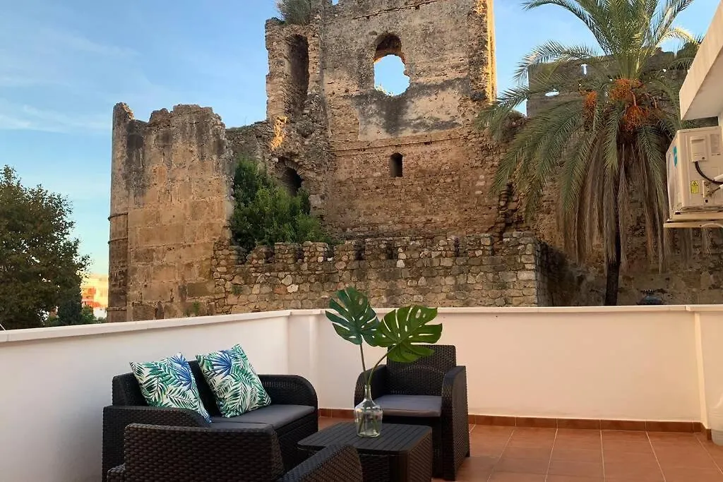 Nyaraló Renovated House In Old Town Marbella. Villa
